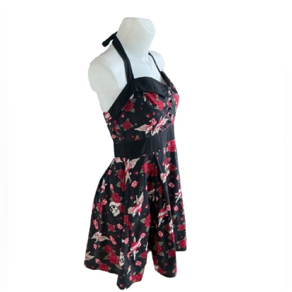 Hot Topic Pin Up Traditional Tattoo Skull Roses Dice Dagger Wing Heart Dress L - Picture 4 of 12